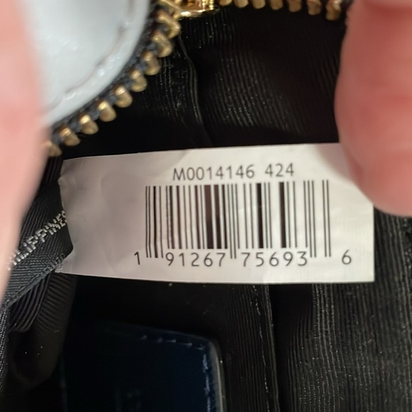 Gorgeous "The Marc Jacob's" Crossbody Bag. NWOT - Picture 8 of 16